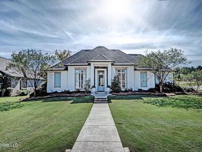 102 S Glen Dr, Madison, MS, 39110