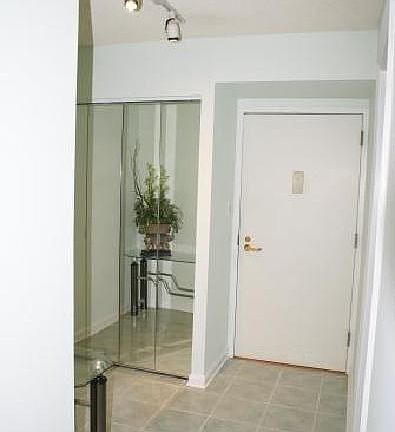 4th image of 3800 Powell Ln APT 1008