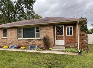 1309 Barron Lake Rd, Niles, MI 49120