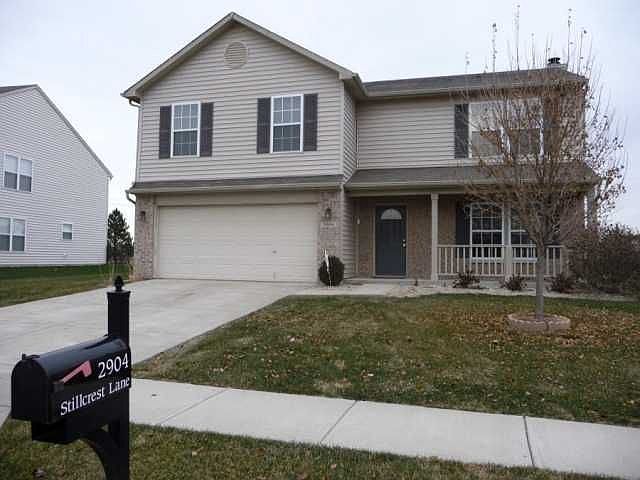 2nd image of 2904 Stillcrest Ln