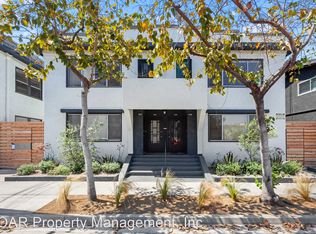 1034 E Broadway, Long Beach, CA 90802