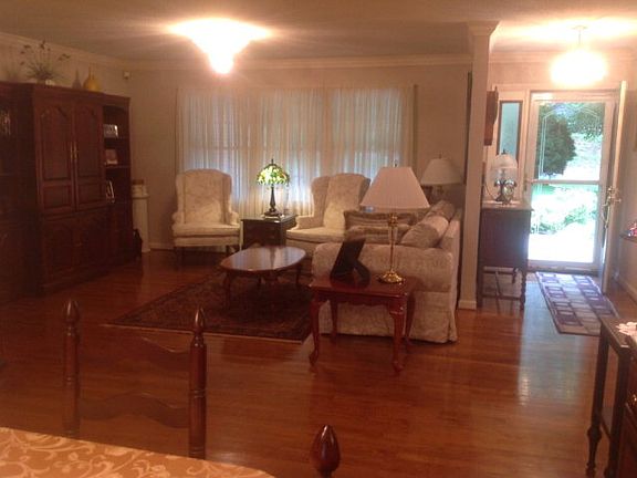 3rd image of 2316 Fox Creek Dr