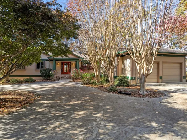 208 Wynmere Way, Seneca, SC 29672