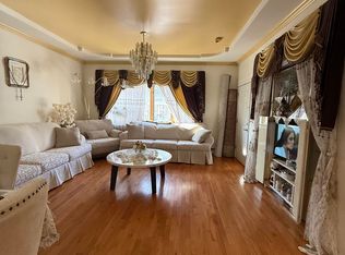 33 W 16th St, Bayonne, NJ 07002