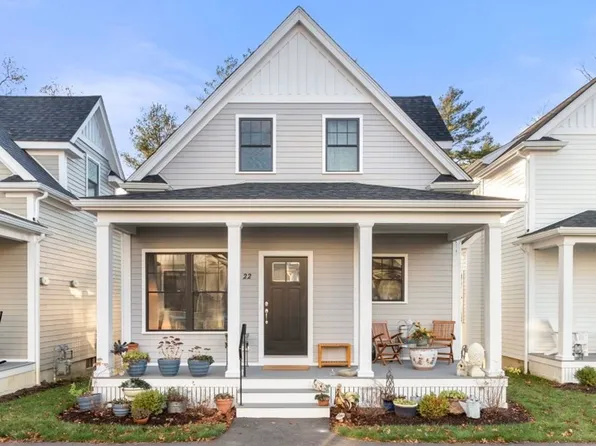 22 Lenox Ln #22, South Easton, MA 02375