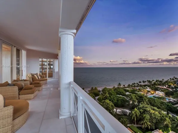 430 Grand Bay Dr #Penthouse 1an, Key Biscayne, FL 33149