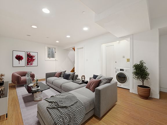 5th image of 606 Carlton Ave