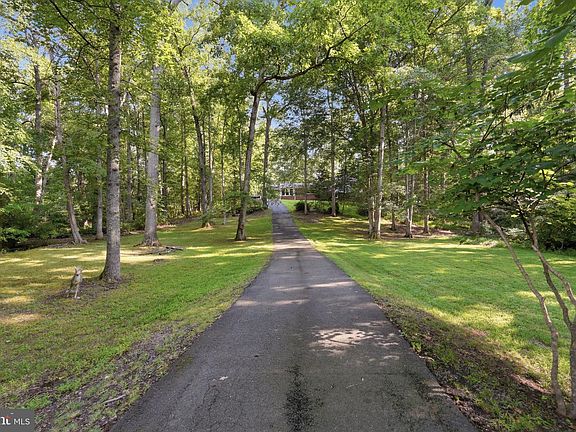 3rd image of 7205 Signal Hill Rd