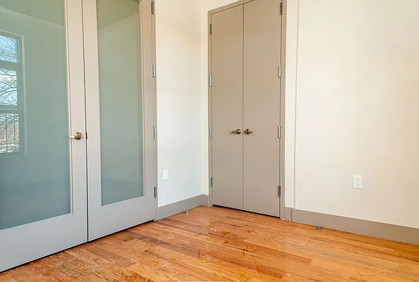 Rented by Nooklyn NYC LLC | media 16