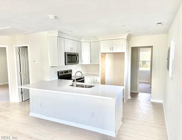 1st image of 51 Greeneland Blvd