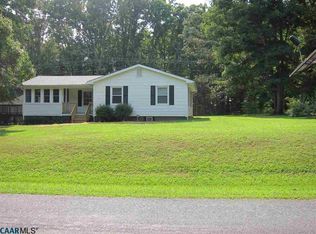 162 Hardware Rd, Scottsville, VA 24590