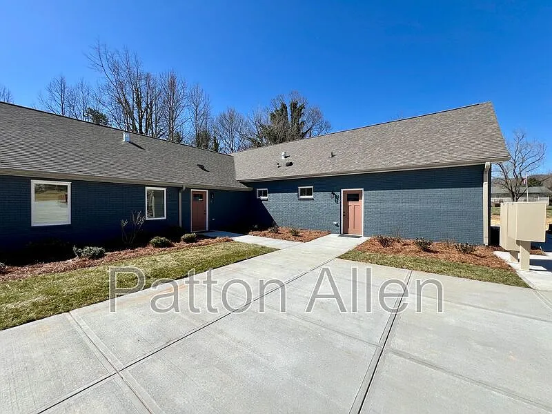 44 Catawba Valley Ct #1