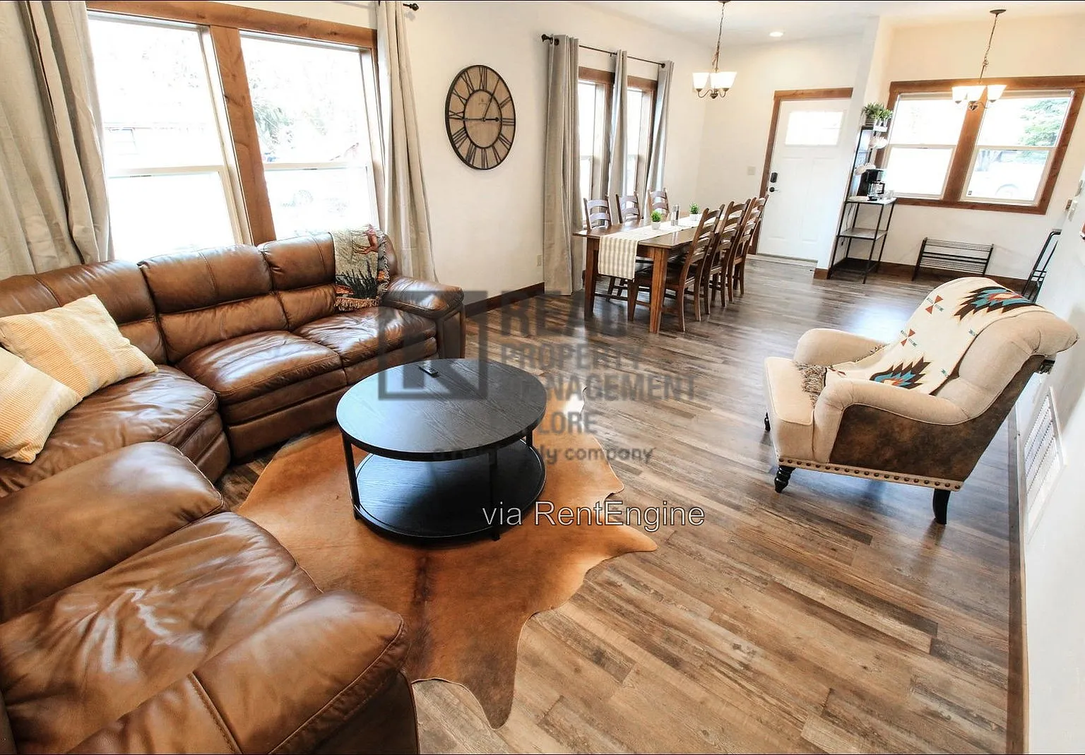 3 bed, 2.0 bath, 1860 sqft, $2,200 — Photo 1