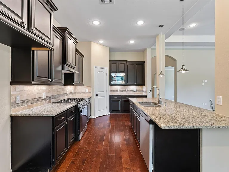 74 S Sawbridge Cir — Photo 18