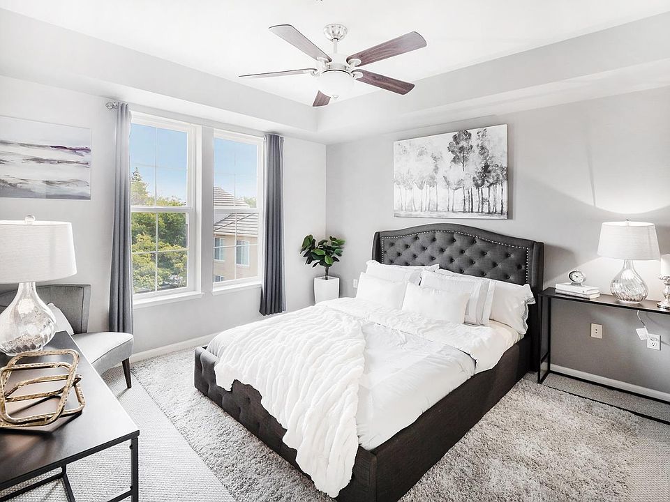 1st image of 1550 Technology Dr Unit 3034