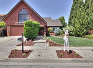 305 Jacaranda Dr, Fremont, CA 94539