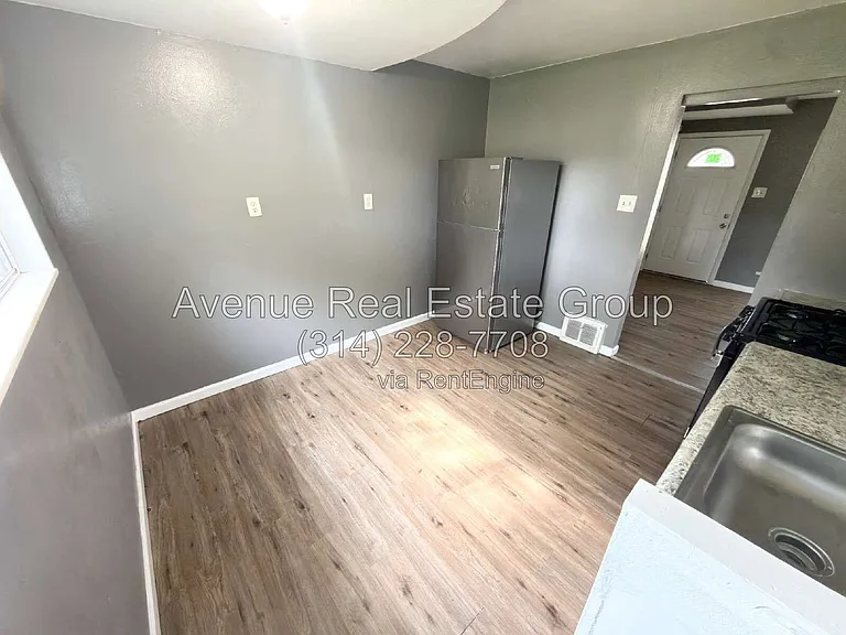 190 Lynn Meadows Ln — Photo 9