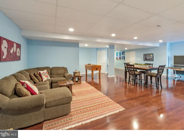 1 Sparrow Ct — Photo 7