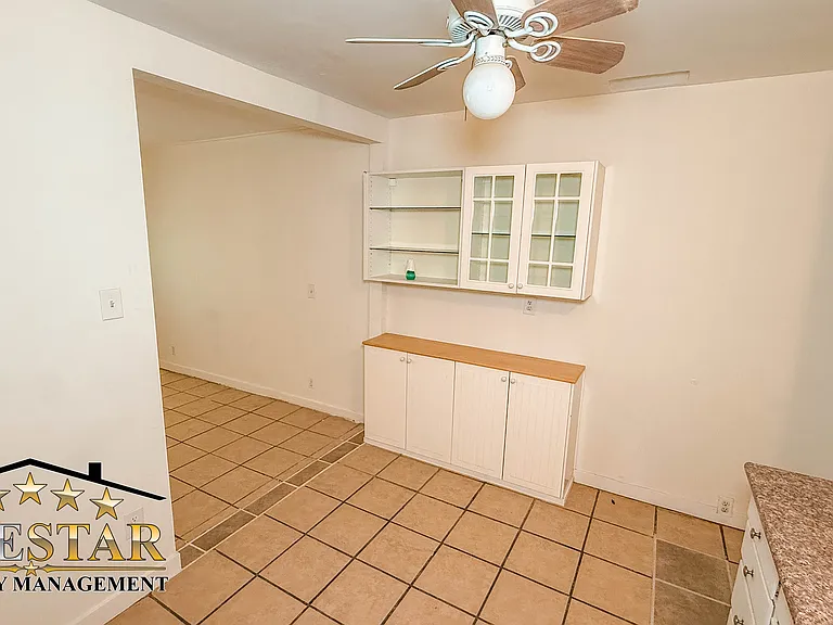 703 Woodrow Ave — Photo 6