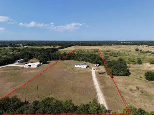 676 Homer Young Ln, Axtell, TX 76624