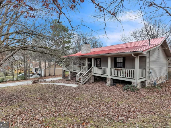 572 Stonecrest Cir, Ringgold, GA 30736