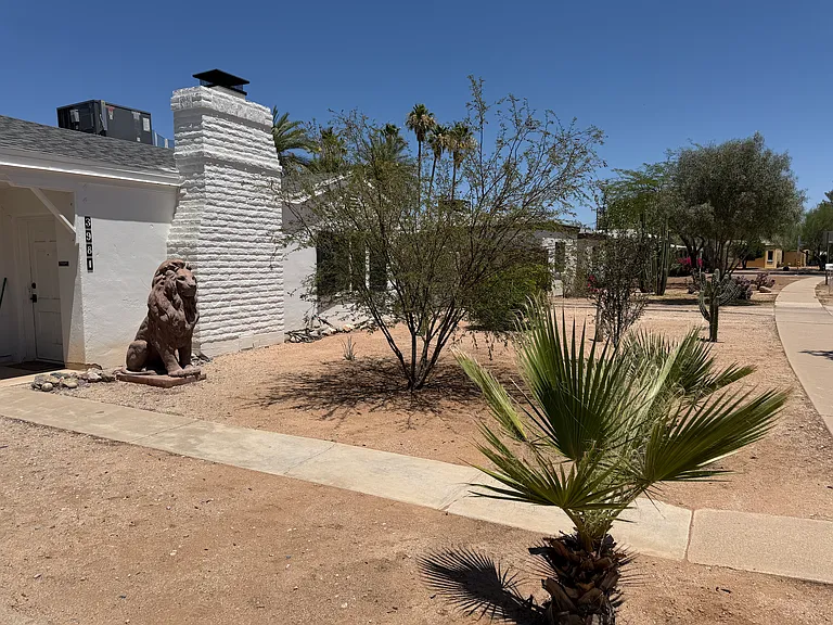 3981 E Desmond Ln — Photo 7