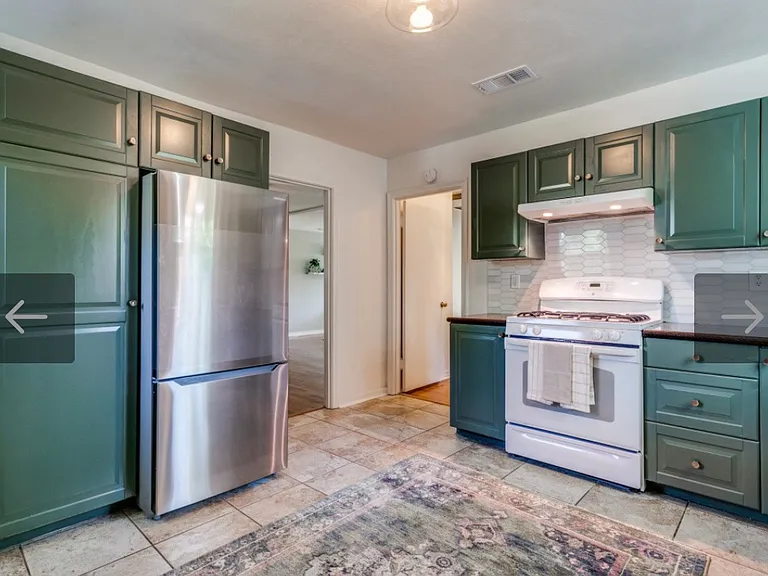 New kitchen __