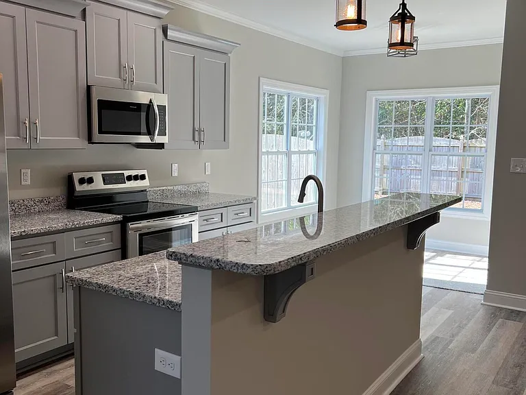 1628 Cambria Dr #A — Photo 11