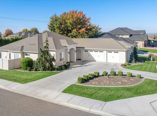 1920 S Dawes St, Kennewick, WA 99338