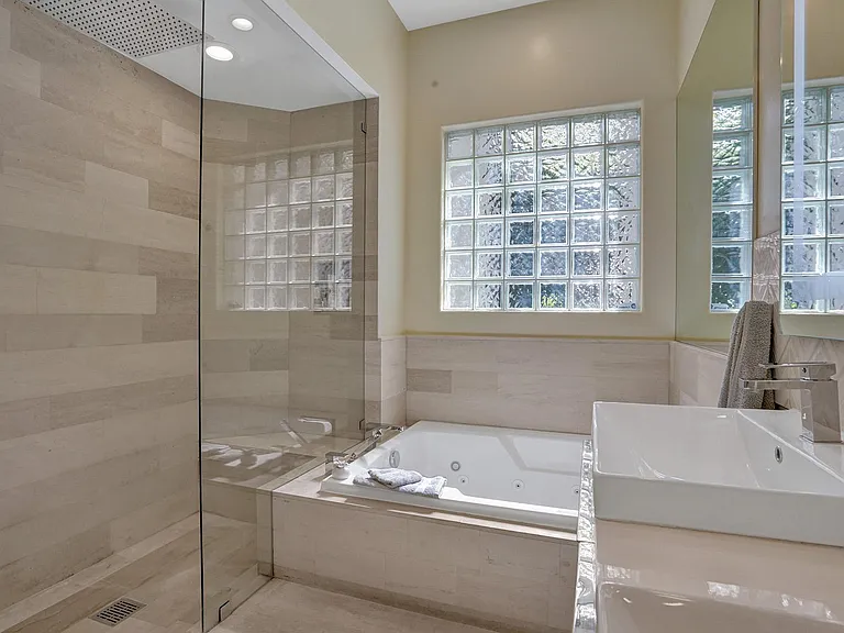1529 Shoreline Way — Photo 24