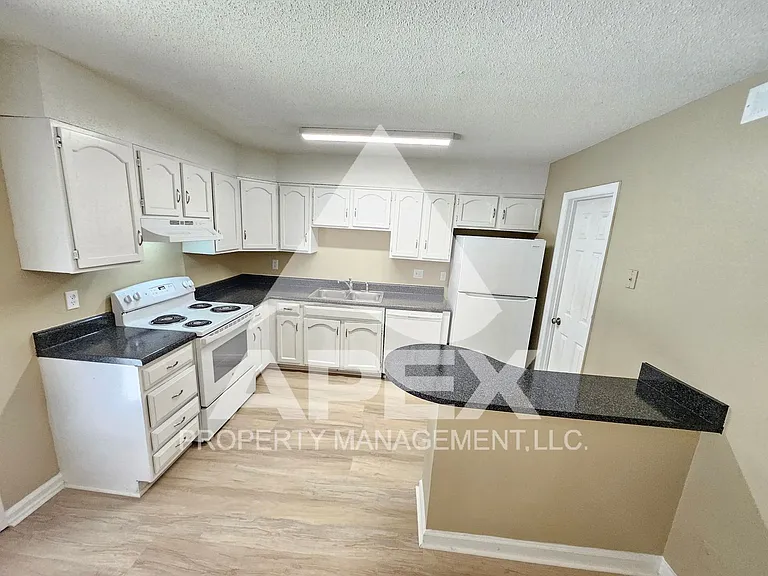 9024 Countryside Ln — Photo 9