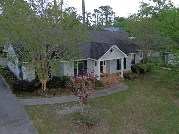 2819 Willow Wood Cir, Valdosta, GA 31602