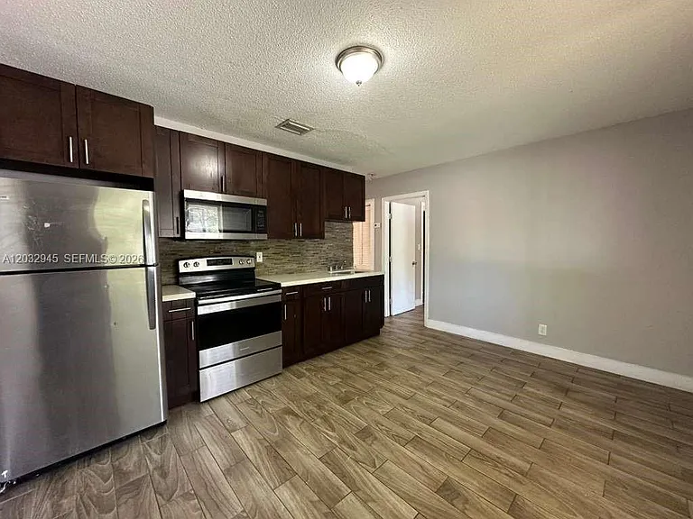 647 NW 3rd Ave #1 — Photo 3