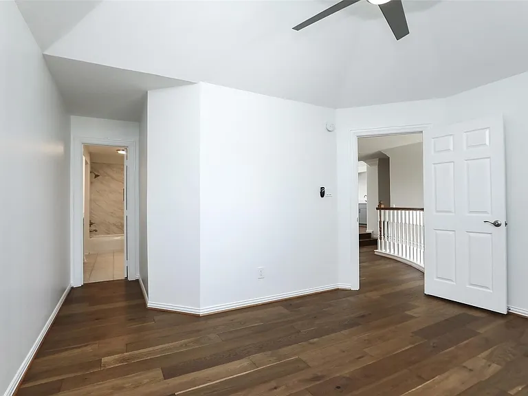 1715 Cottage Landing Ln — Photo 41