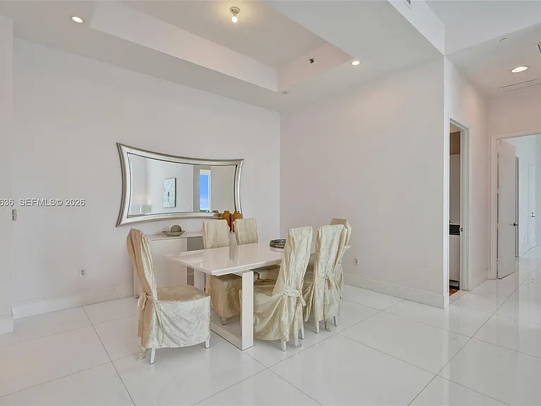 16001 Collins Ave #4305 — Photo 10