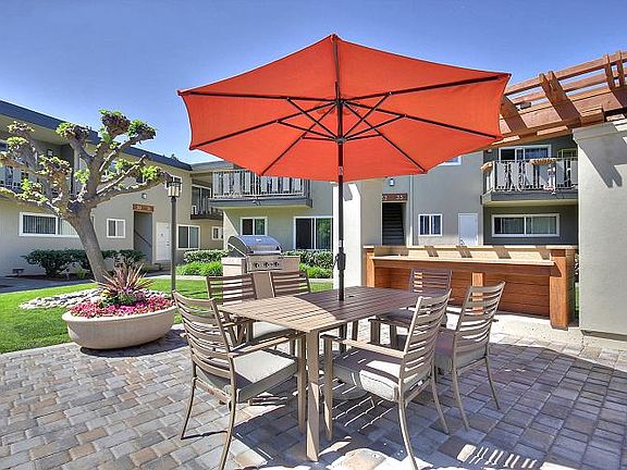 5th image of 471 Acalanes Dr APT 40