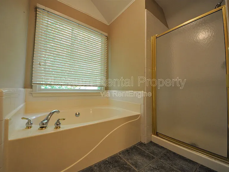 7115 Red Fox Ln — Photo 27