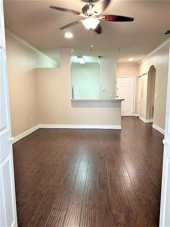 2 bed, 1.0 bath, 890 sqft, $1,495 — Photo 4