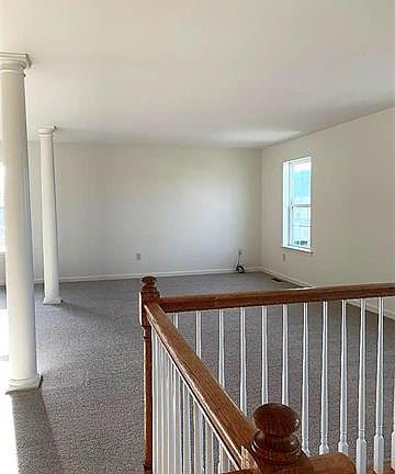 3rd image of 149 Frank Dr