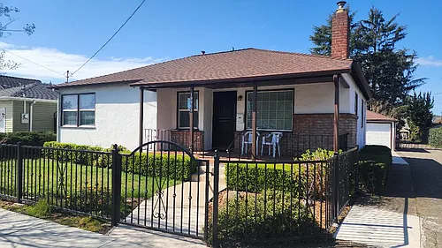 19963 Santa Maria Ave Photo 1