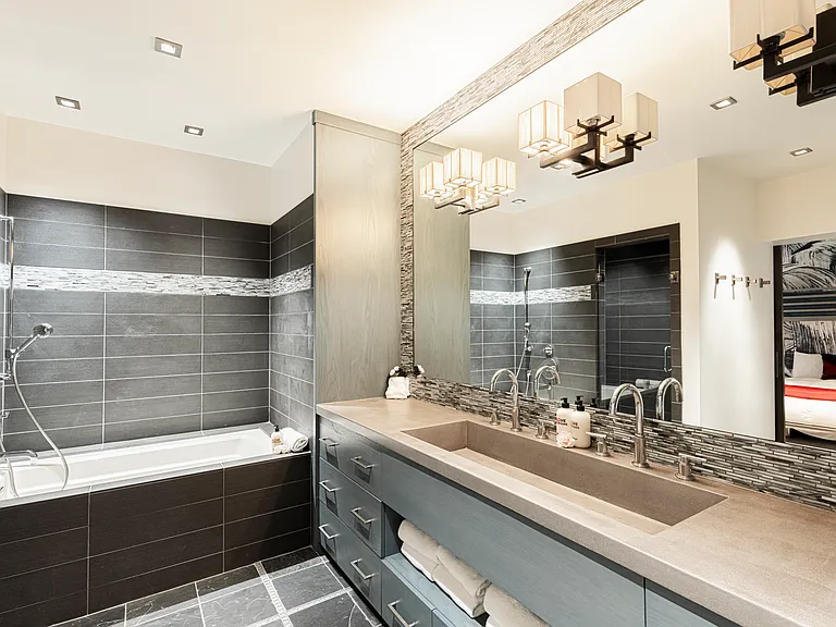 Aerie Dr — Photo 38