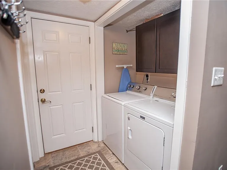 14708 Village Park East Dr — Photo 7