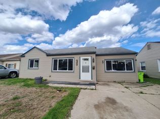 26536 Kathy St, Roseville, MI 48066