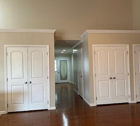 4th image of 708 Sydney Bean Way