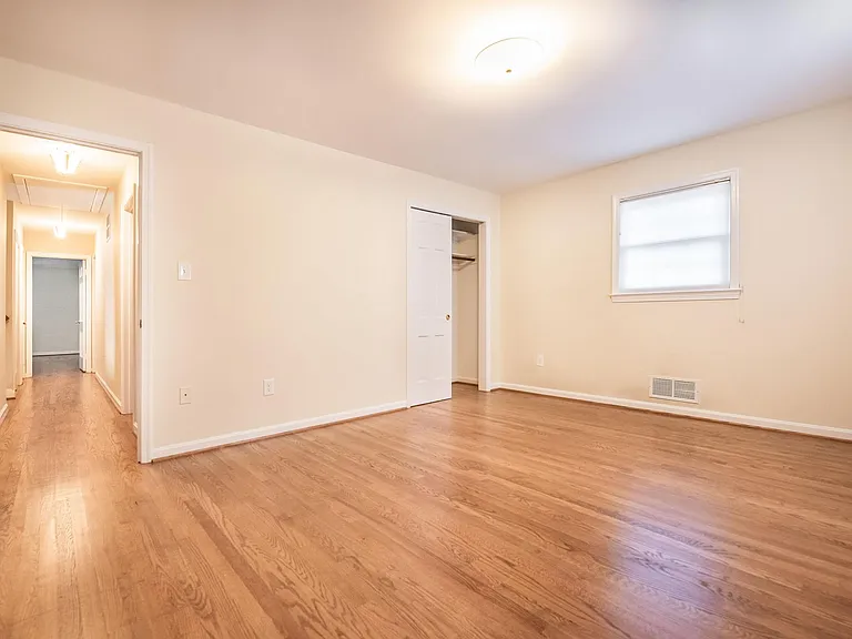 6226 Hardy Dr — Photo 20