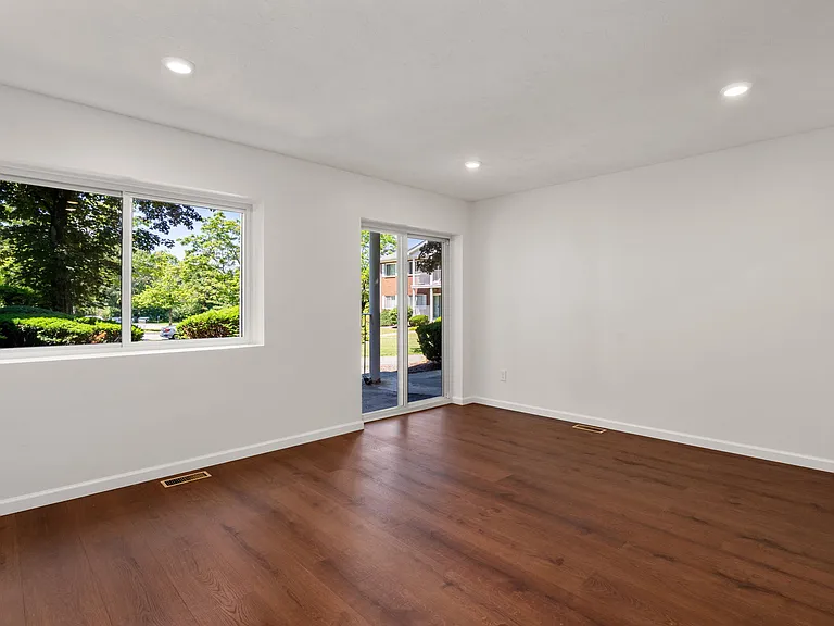 47 Bayberry Dr #2 — Photo 12