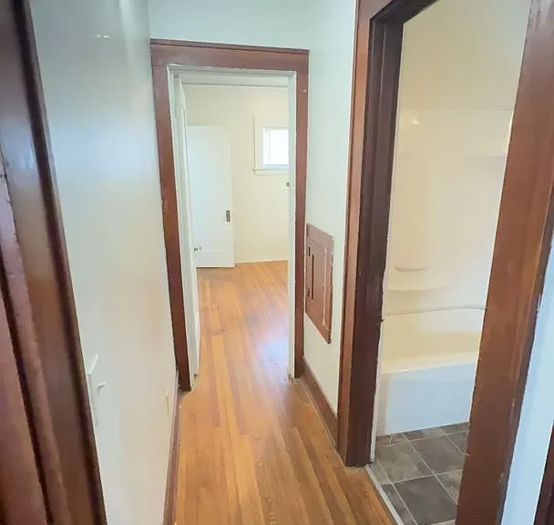1124 N Forest St — Photo 7