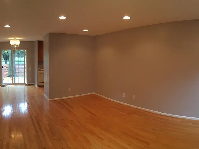 3415 W Forteen Mile Rd #11 — Photo 7