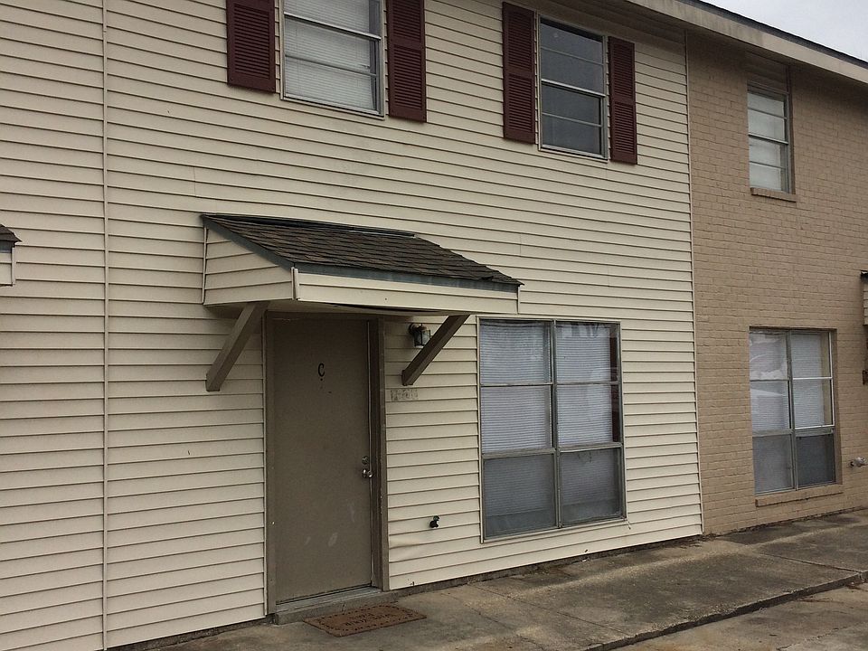 1st image of 726 Bergerie St #E
