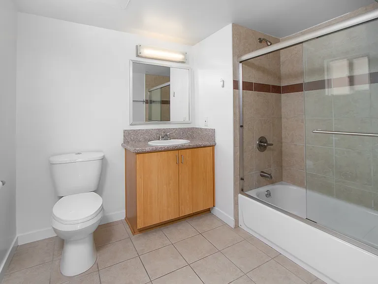 13429 Vanowen St — Photo 5